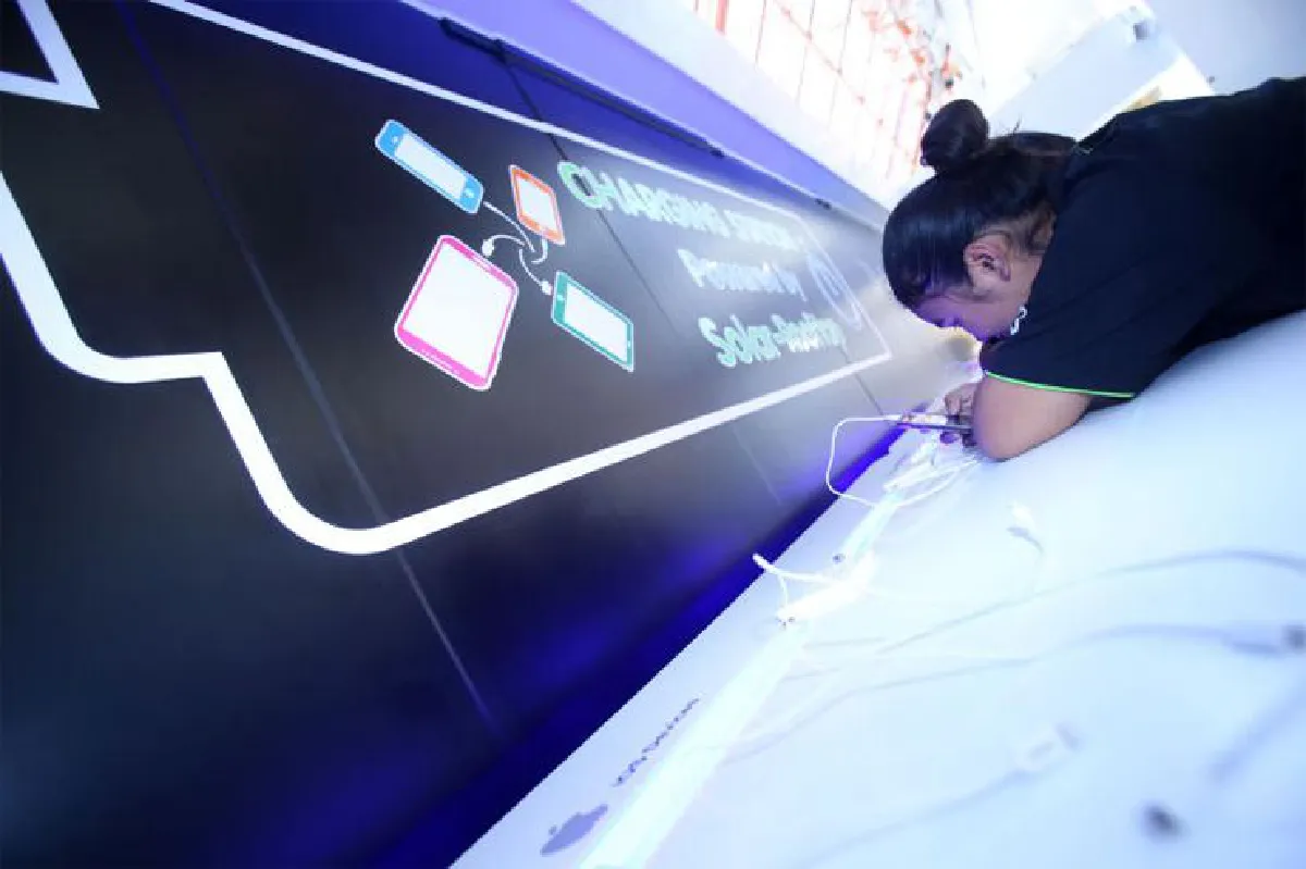 โซเชียลเป็นพิษ ติดสมาร์ทโฟนแม้ในยามหลับ