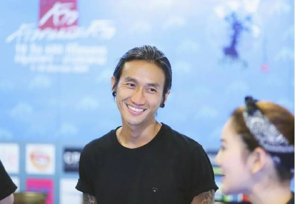 ก้อย รัชวิน เล่าทั้งน้ำตา! ตูน บอดี้สแลม ถูกแฟนคลับวิ่งมาขอเซลฟี่ชนล้ม