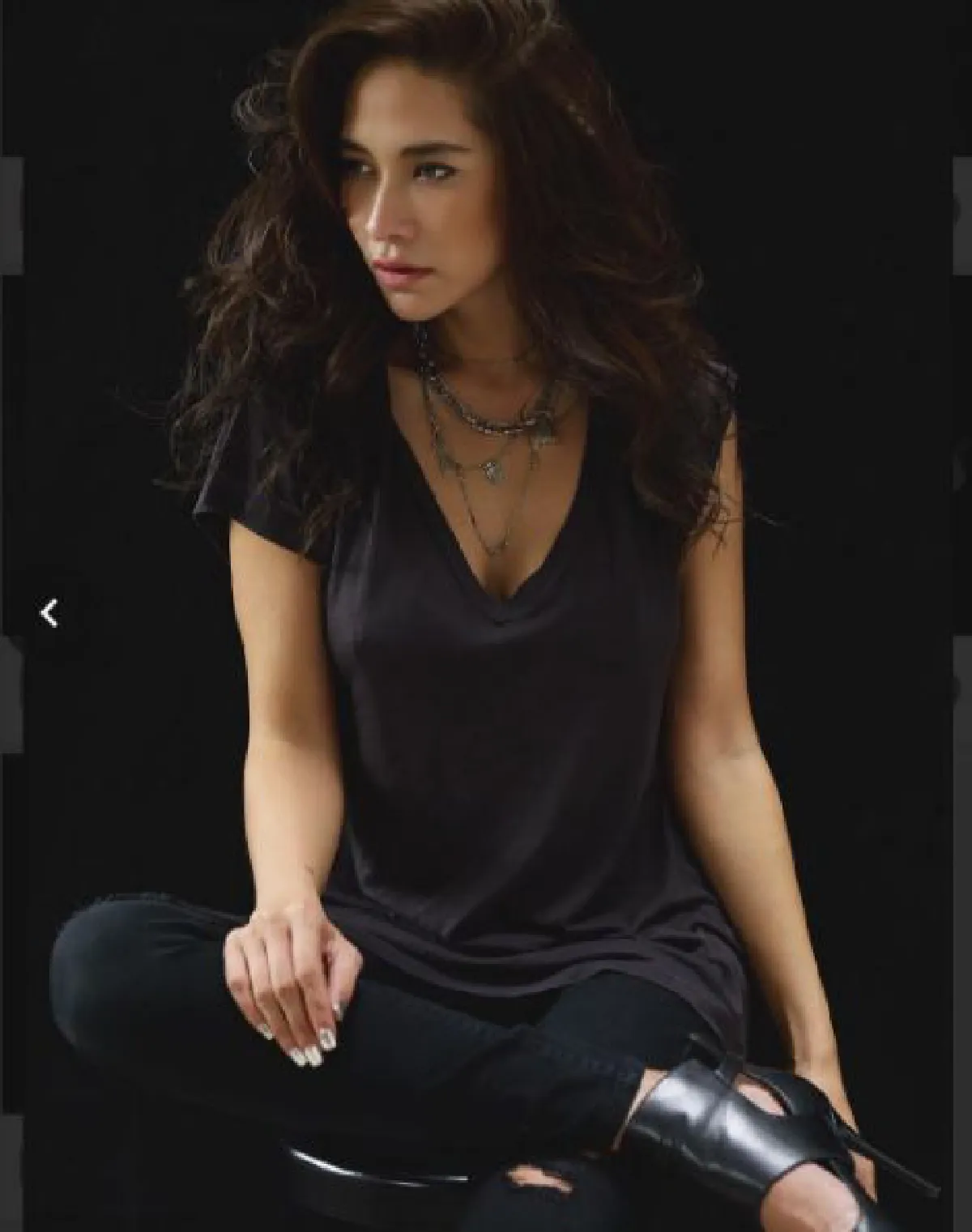 พลอย เฌอมาลย์ เชือดกลับนิ่มๆ หลังโดนคนด่าแต่งตัวบ้านนอก