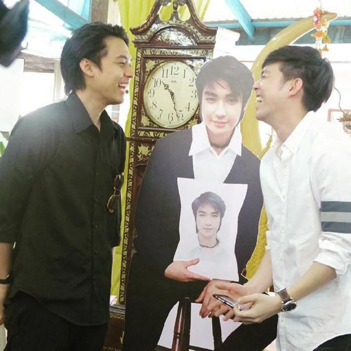 แดน-บีม รวมตัวแฟนคลับ ทำบุญครบ 9 ปี การจากไปของ บิ๊ก D2B