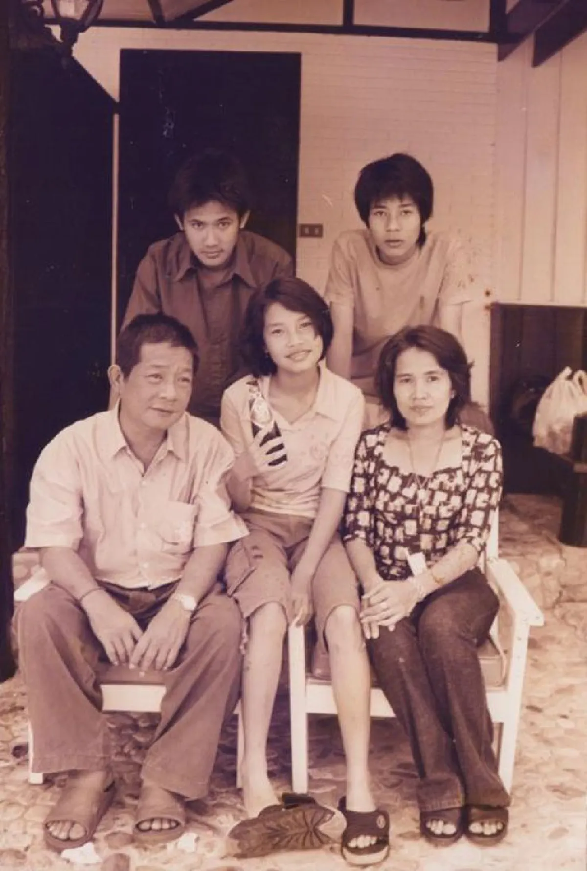 ธนัช ลาภนิมิตชัย การศึกษาสร้างชีวิต