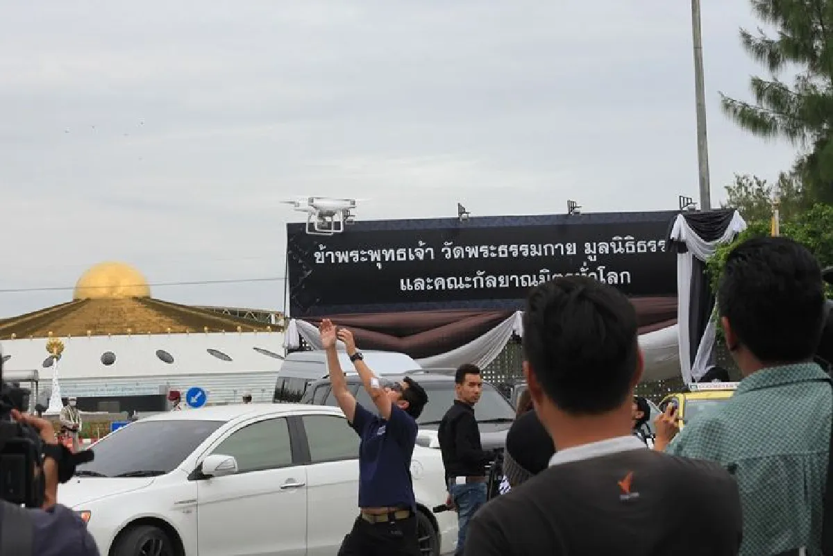 โดรนดีเอสไอร่วงหน้าวัดใบพัดฟันศรีษะเจ้าหน้าที่เจ็บ