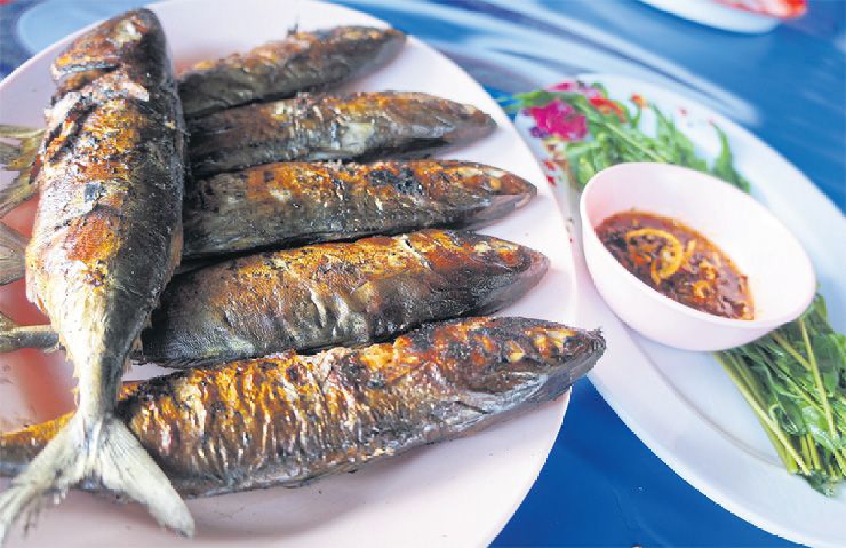 ร้านอาหาร ‘ริมน้ำ’ อร่อยเด็ดริมแม่กลอง ร้านอาหาร ‘ริมน้ำ’ อร่อยเด็ดริมแม่กลอง