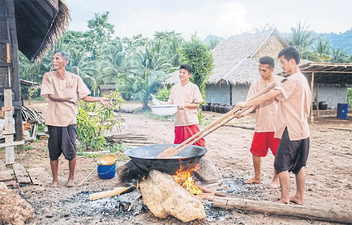ยุคทองแห่งความศิวิไลซ์ เมืองมัลลิกา ร.ศ. 124