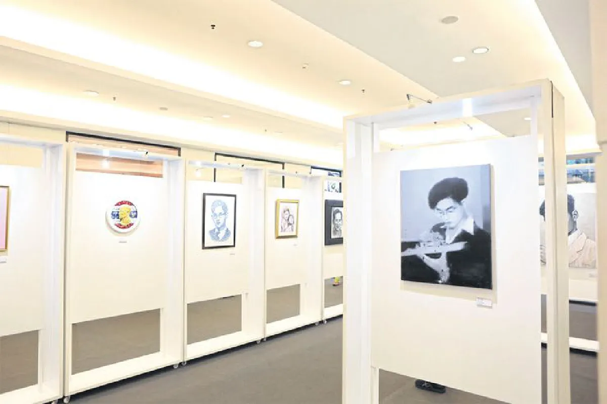 วิจิตรศิลป์ พ่อหลวงของแผ่นดิน