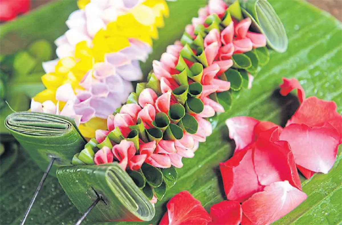 ยุคทองแห่งความศิวิไลซ์ เมืองมัลลิกา ร.ศ. 124