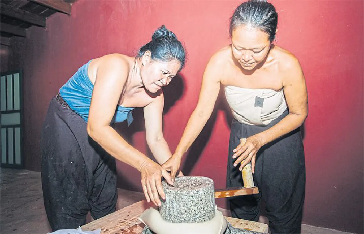 ยุคทองแห่งความศิวิไลซ์ เมืองมัลลิกา ร.ศ. 124