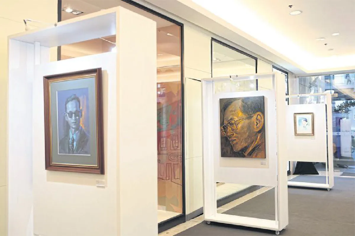 วิจิตรศิลป์ พ่อหลวงของแผ่นดิน