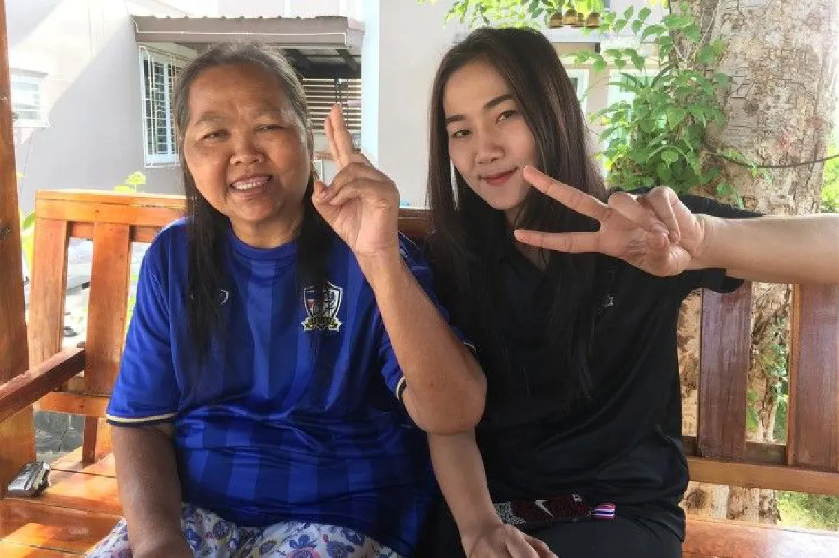 แม่ปีโป้ปลื้มลูกพาทีมไทยคว้าแชมป์ เผยขยันซ้อม-ฟิตร่างกาย