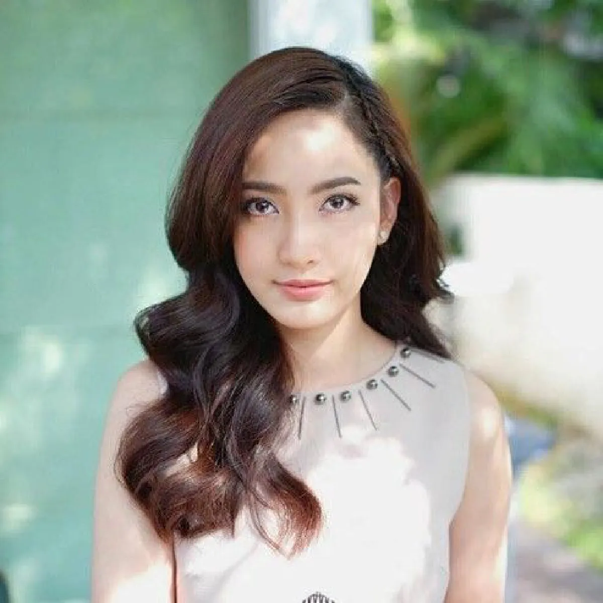 โพลชี้ "นาคี" ละครแห่งปี "แต้ว-เคน" ดารายอดนิยม