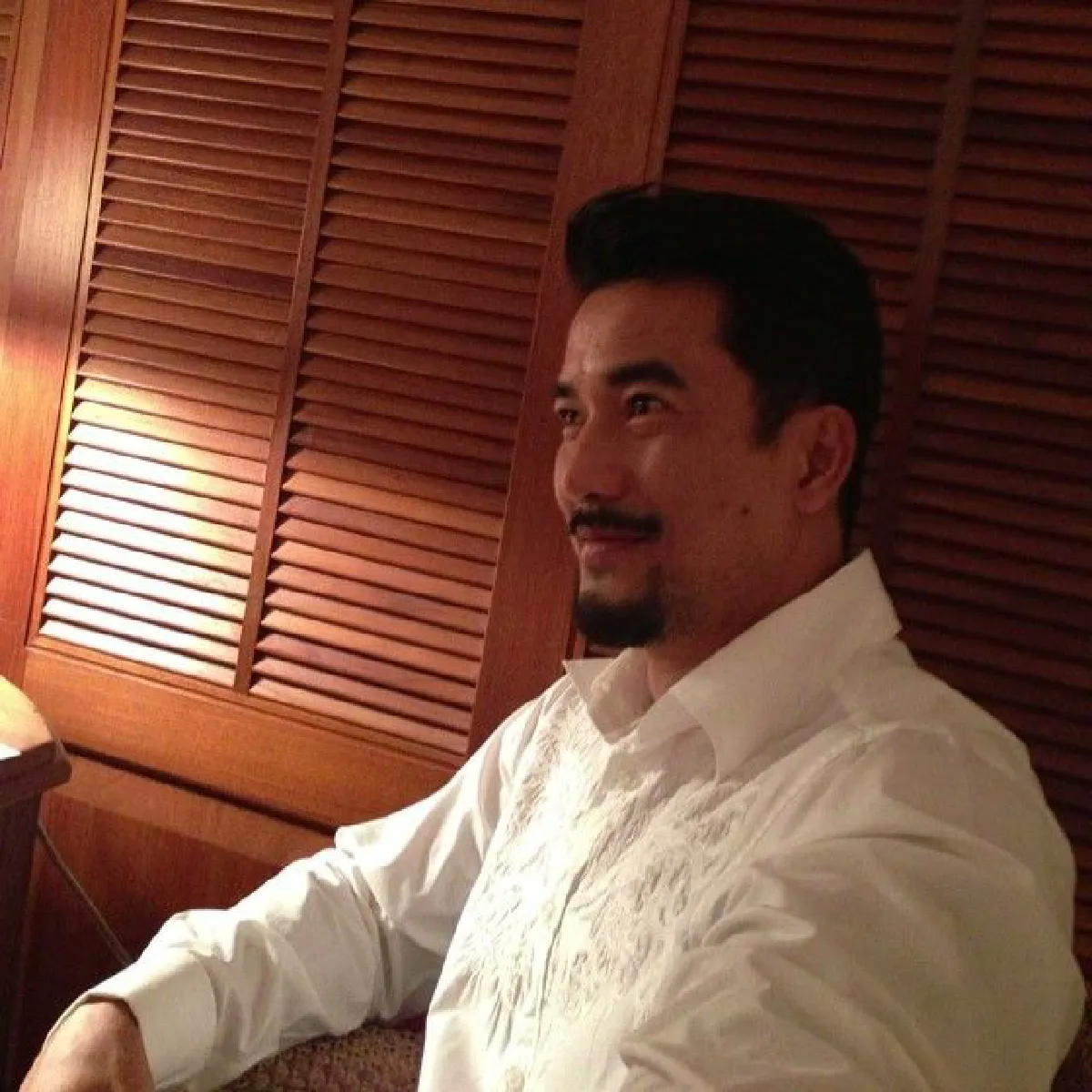 10 ภาพ วิทย์ ภูธฤทธิ์ ในวัย 47 อดีตหวานใจ ซูซี่ หทัยเทพ