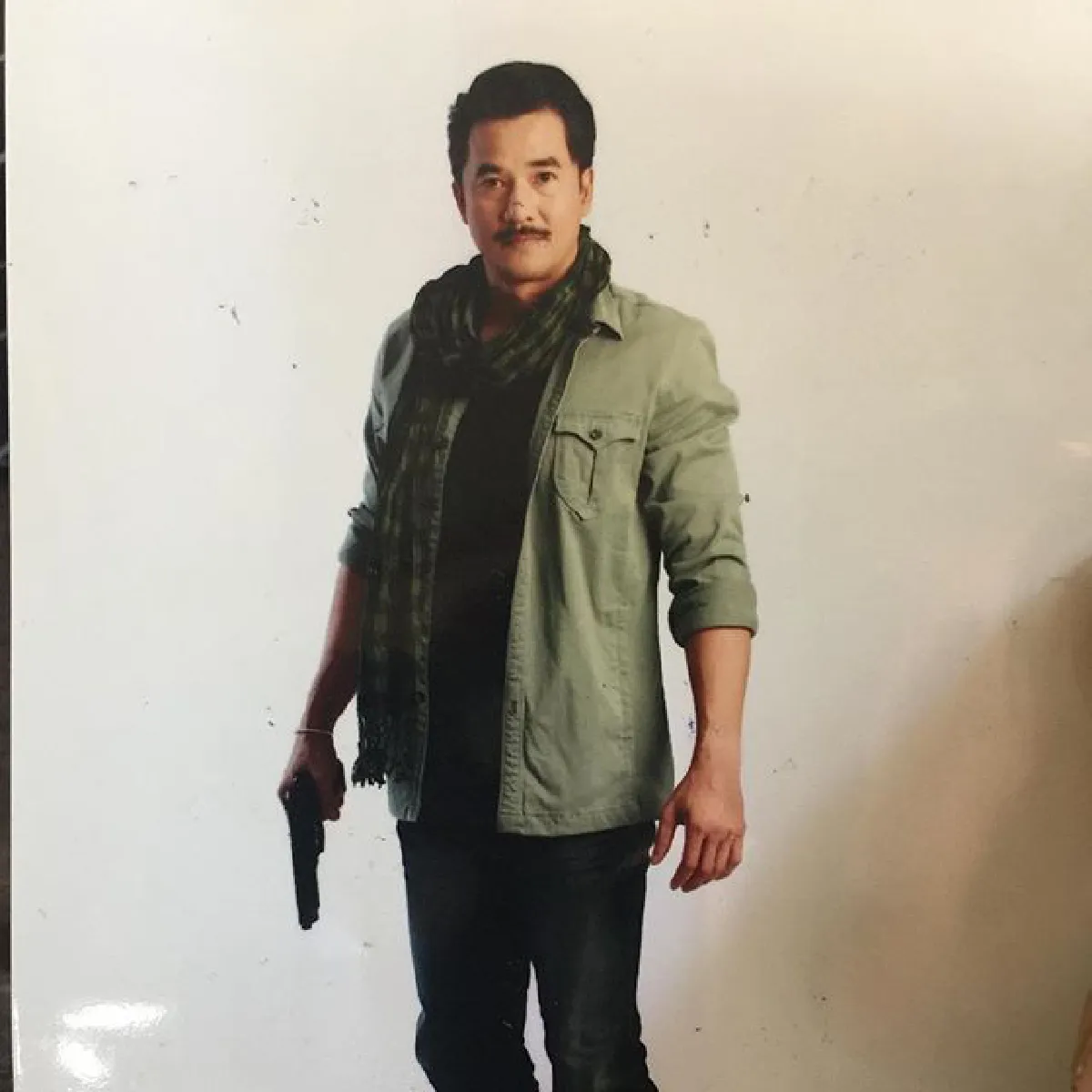 10 ภาพ วิทย์ ภูธฤทธิ์ ในวัย 47 อดีตหวานใจ ซูซี่ หทัยเทพ