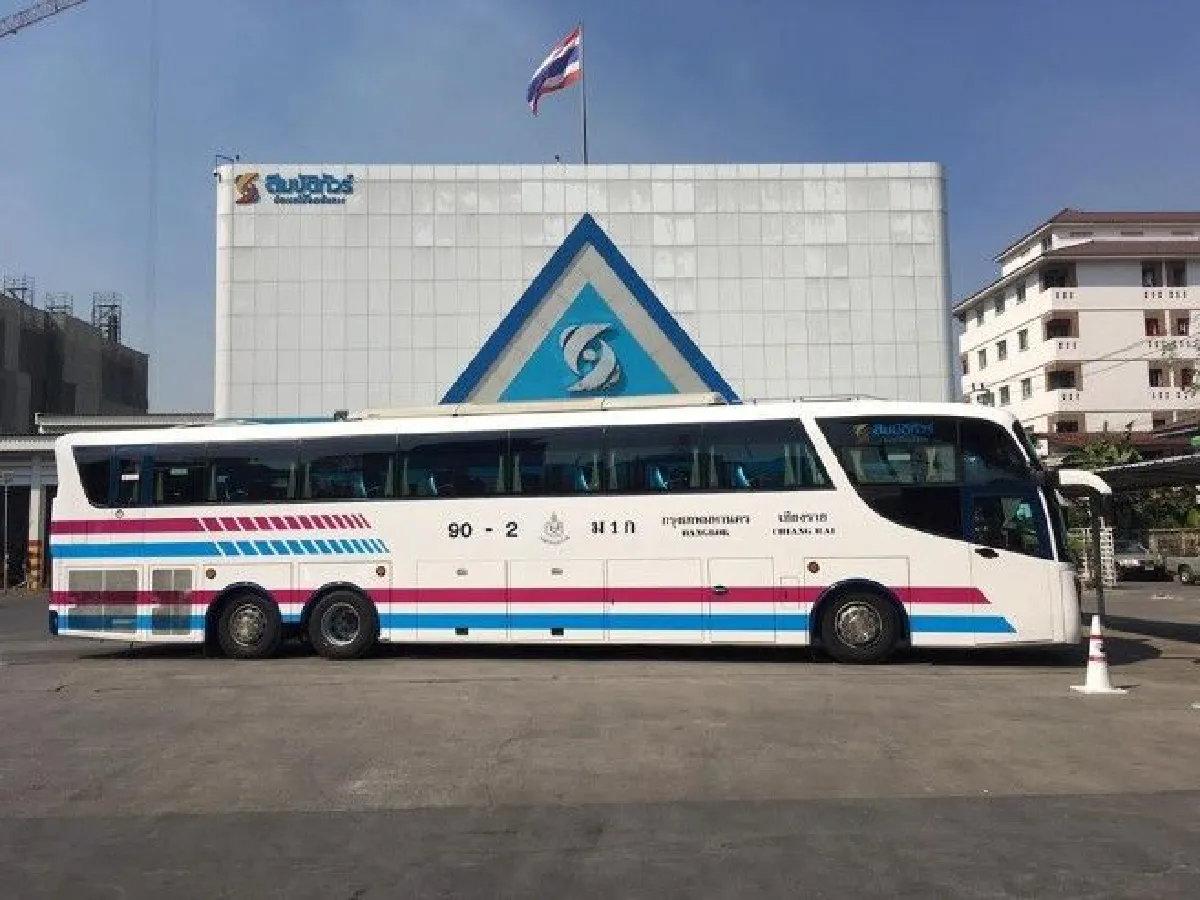 อย่างกับเครื่องบิน! เปิดตัว "เวียงพิงค์บัส" รถทัวร์ซูเปอร์วีไอพี