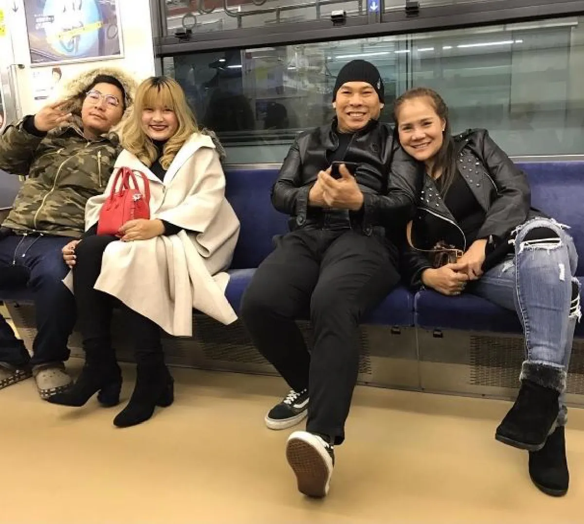 หวานแพ็คคู่! โหน่ง ชะชะช่า จัดทริปใหญ่พาครอบครัวเที่ยวญี่ปุ่น