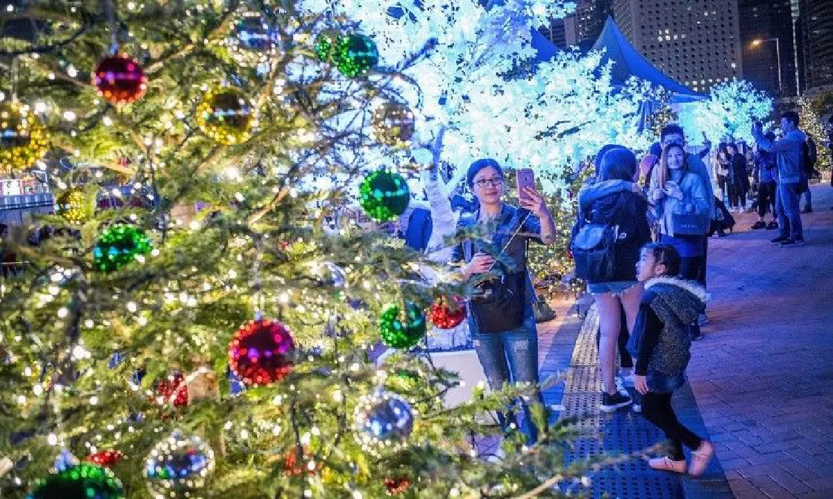 ชมบรรยากาศการฉลองคริสต์มาสอีฟ จากรอบโลก