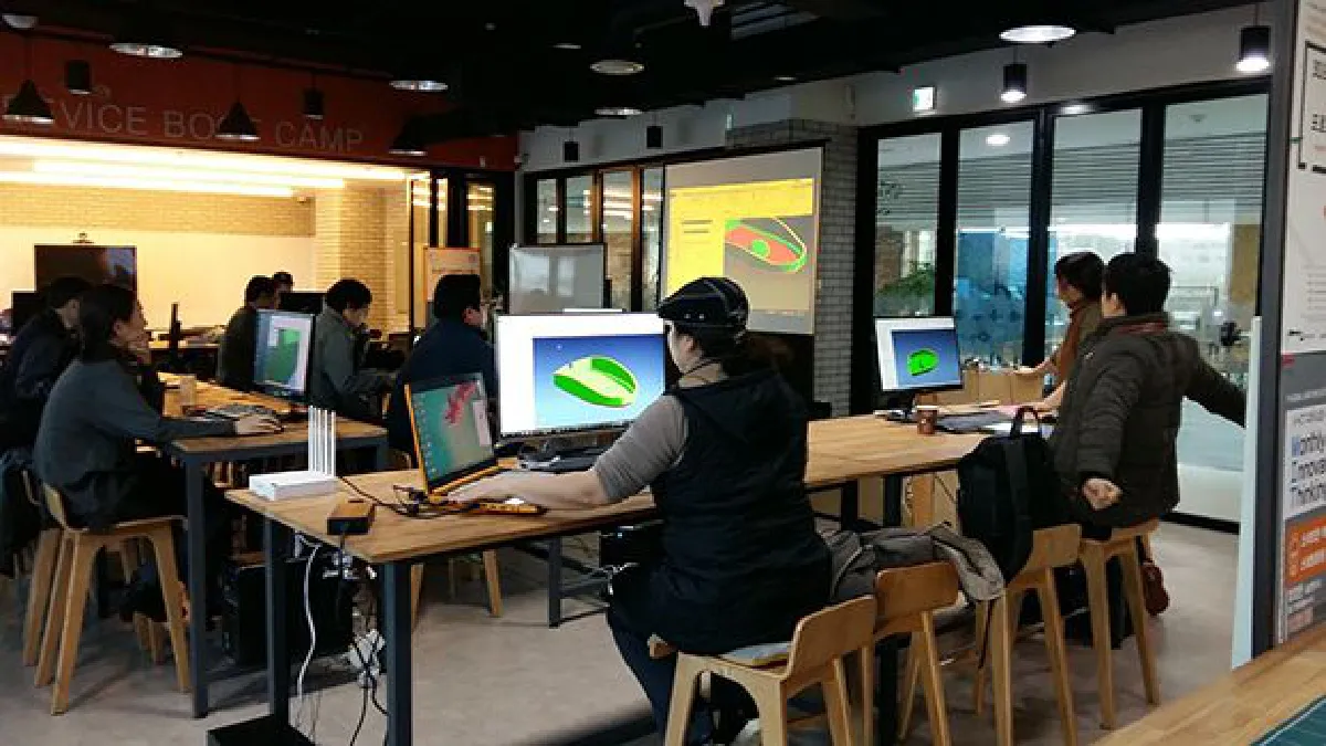 ผู้ได้รับรางวัล Young Technopreneur 2016 เยือนเกาหลีใต้