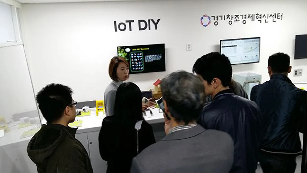 ผู้ได้รับรางวัล Young Technopreneur 2016 เยือนเกาหลีใต้