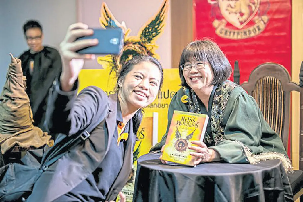 มักเกิ้ลไทยหลั่งไหลร่วมงาน เปิดตัวหนังสือใหม่ แฮร์รี่ พอตเตอร์