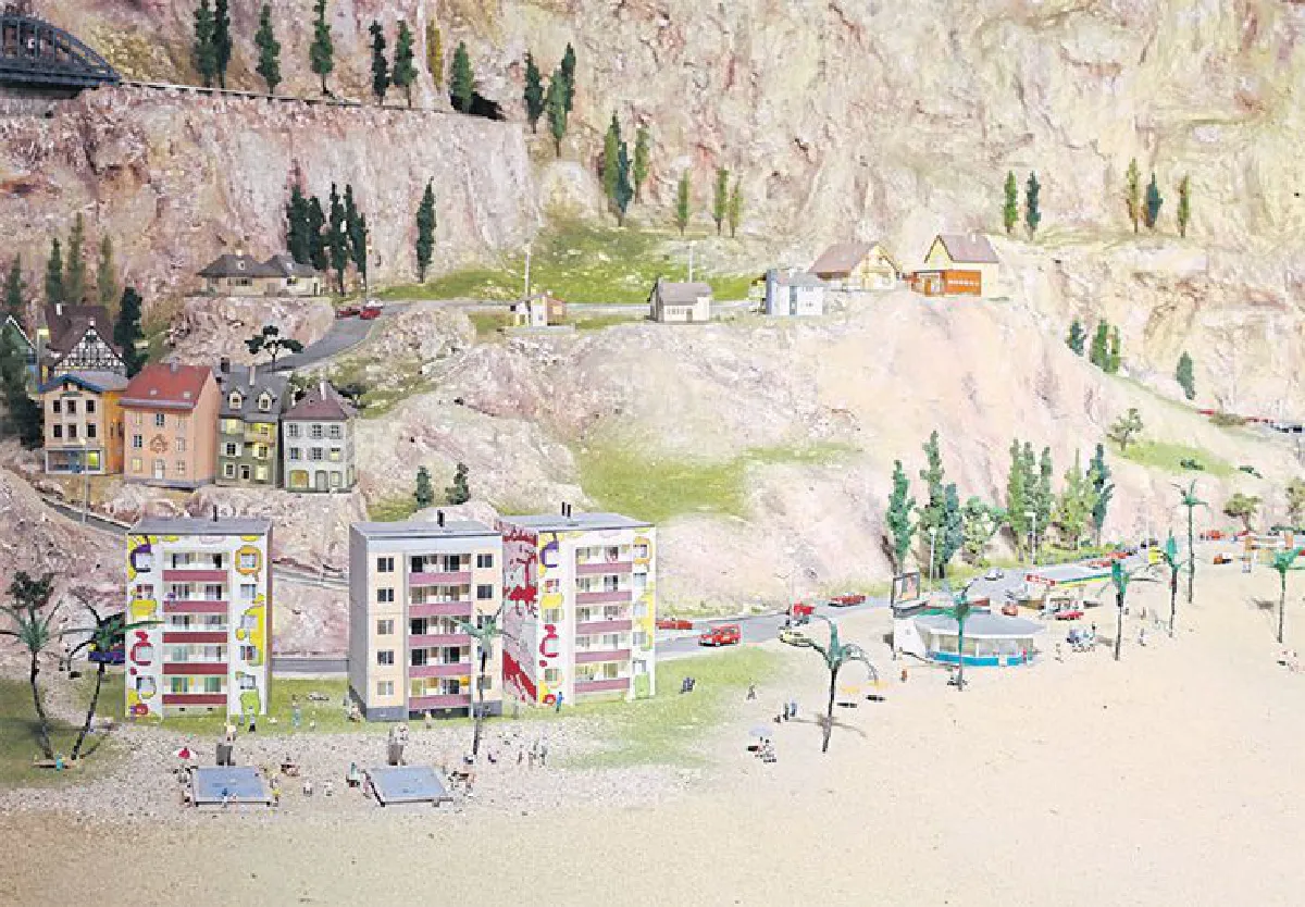 ท่องโลกทั้งใบในวันเดียว @สแตนลีย์ มินิเวนเจอร์