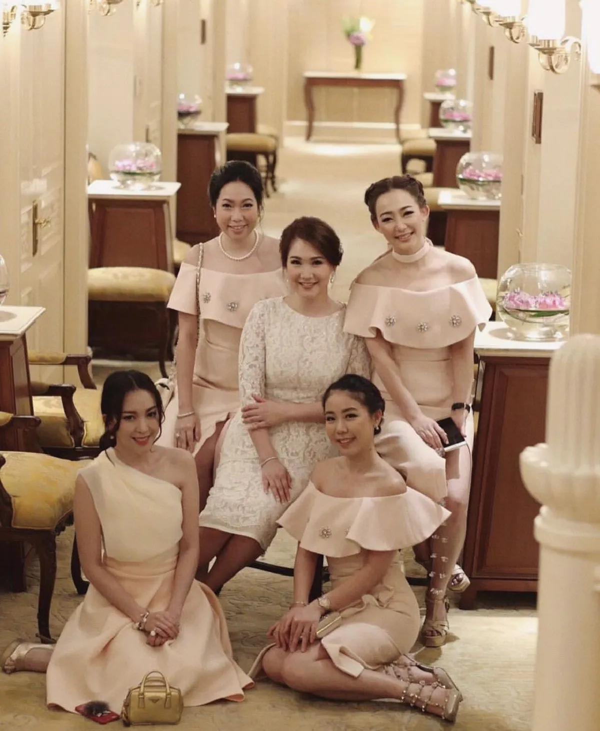 สละโสดแล้ว! ตุ๊กตา อินทิรา จูงมือแฟนหนุ่มเข้าพิธีวิวาห์อลังการ