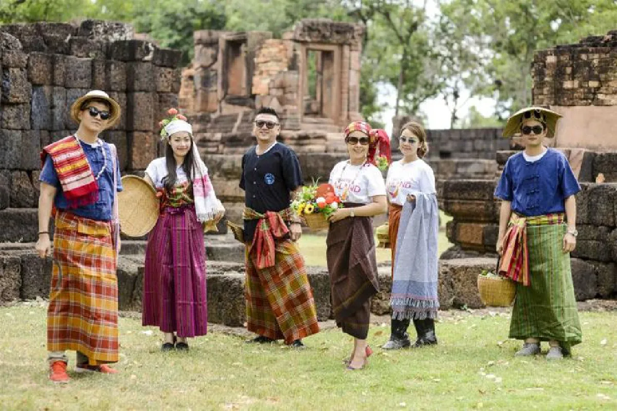 Village to the World ซีเอสอาร์เอื้อการท่องเที่ยว