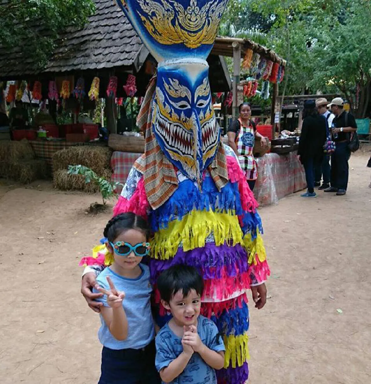 ทริปสุขสันต์! พ่อบรู๊ค-แม่กบ พาลูกๆเที่ยวเขาใหญ่สัมผัสธรรมชาติ