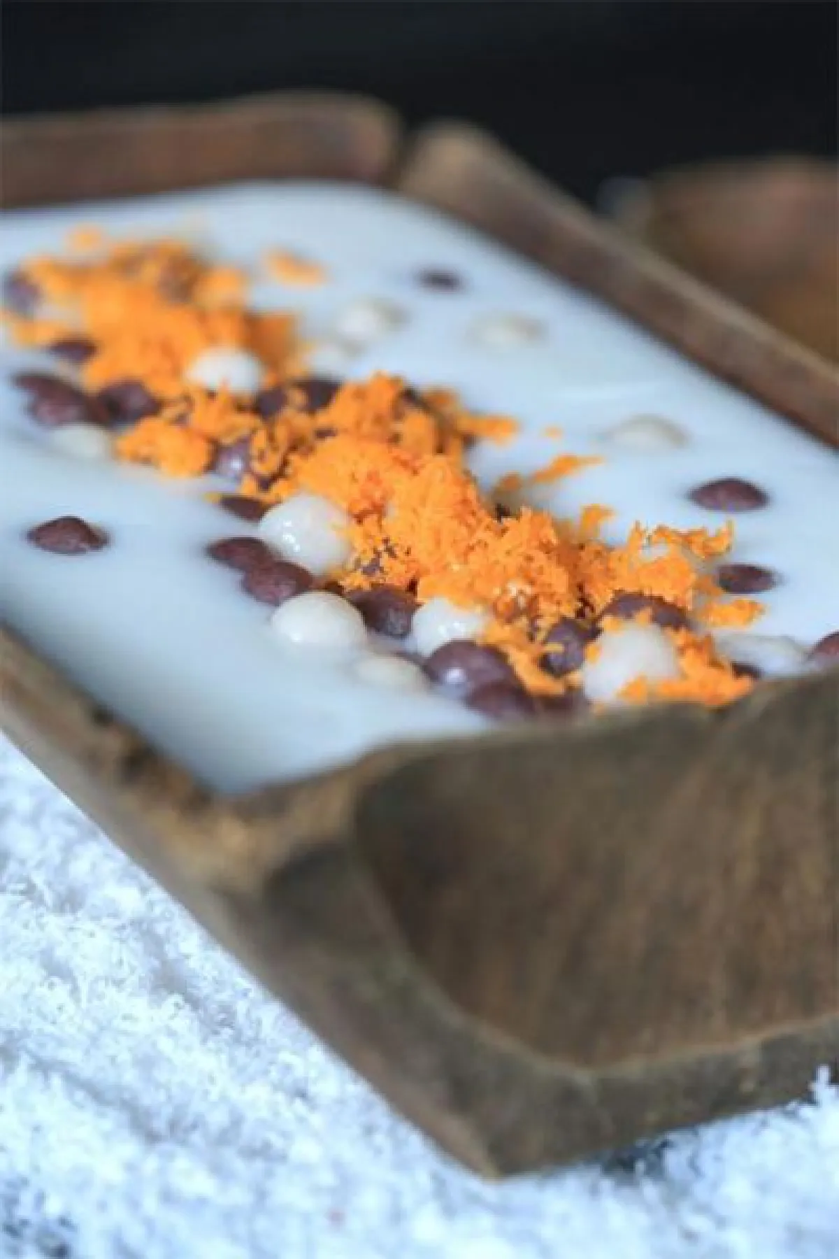 ขนมไทยสไตล์ Minimal บัวลอยเผือกไข่เค็ม