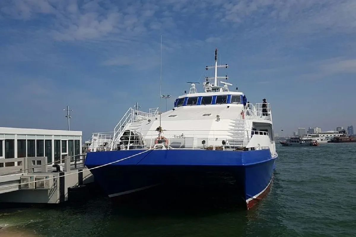 ชมเรือเฟอร์รี่ข้ามอ่าวไทยเปิดให้นั่งฟรีปีใหม่
