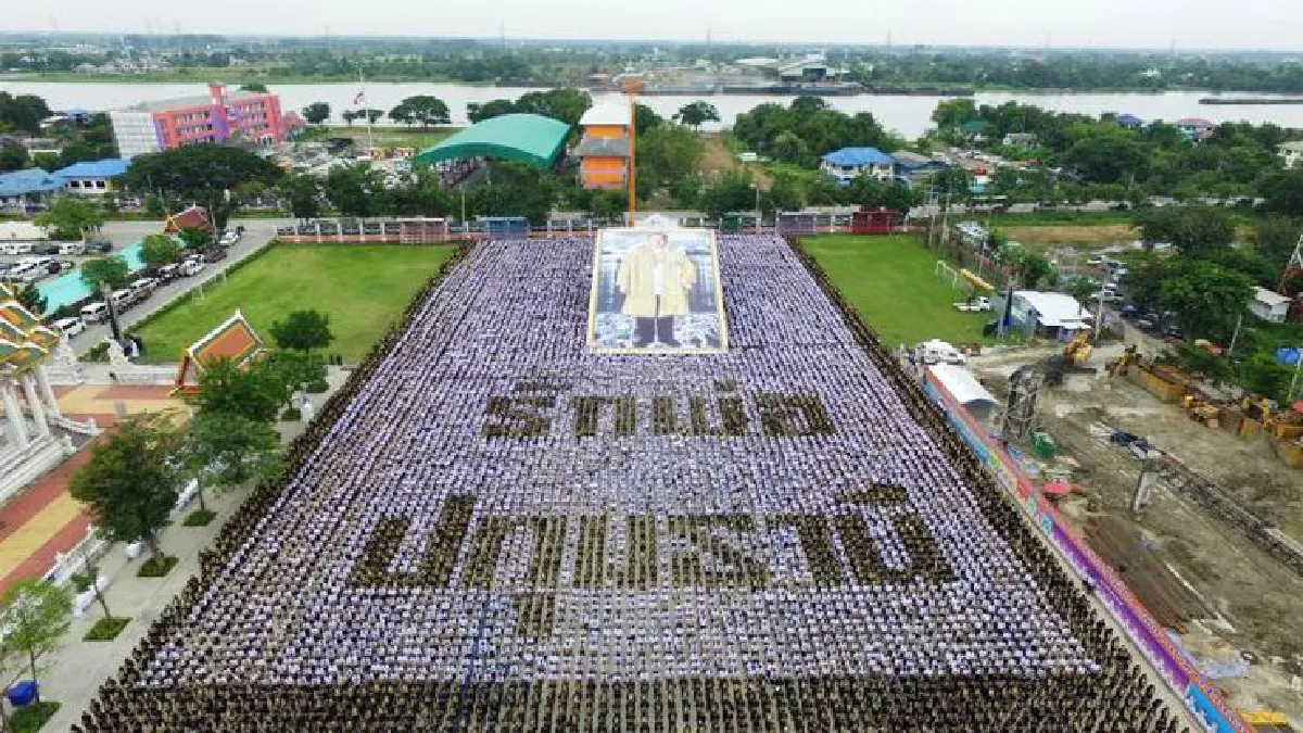 ปิดฉาก 2559 ไทยโศกเศร้า สุดอาลัยทั่วแผ่นดิน