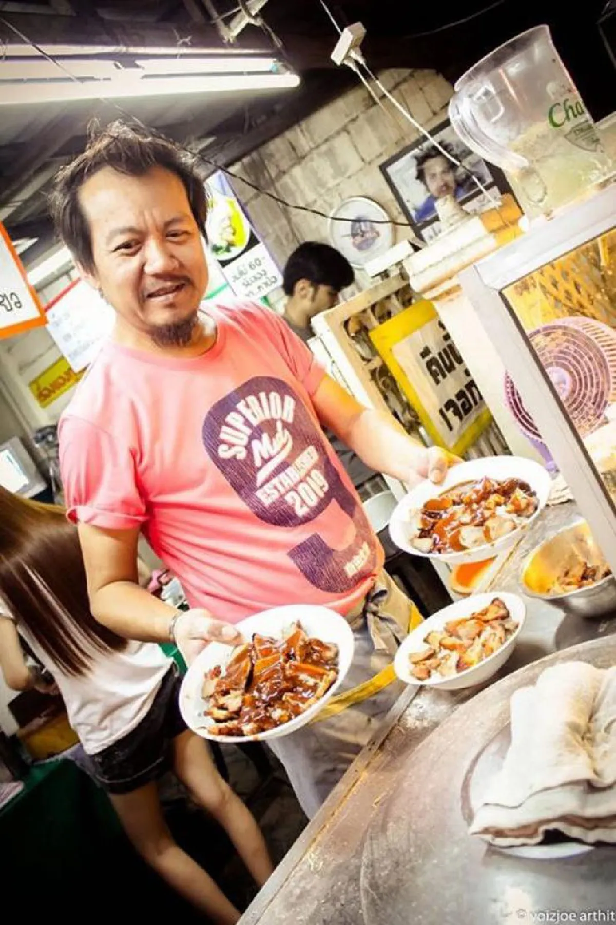 ซุ้มเฮียฮ๋งบะหมี่เกี๊ยว ขวัญใจวัยโจ๋