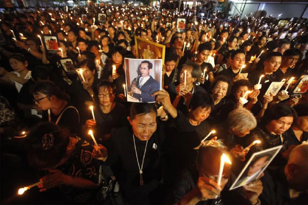 ปิดฉาก 2559 ไทยโศกเศร้า สุดอาลัยทั่วแผ่นดิน