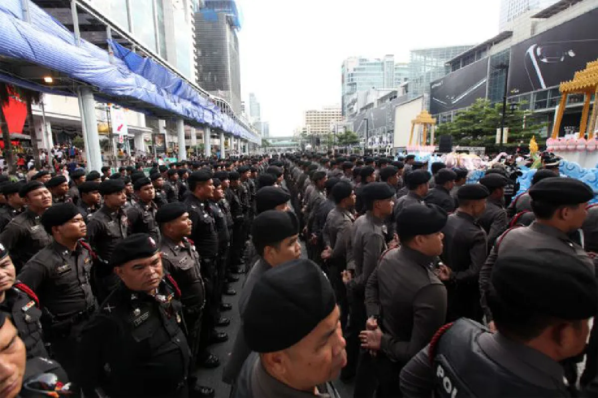 ทั่วไทยพร้อมใจ สวดมนต์ข้ามปี