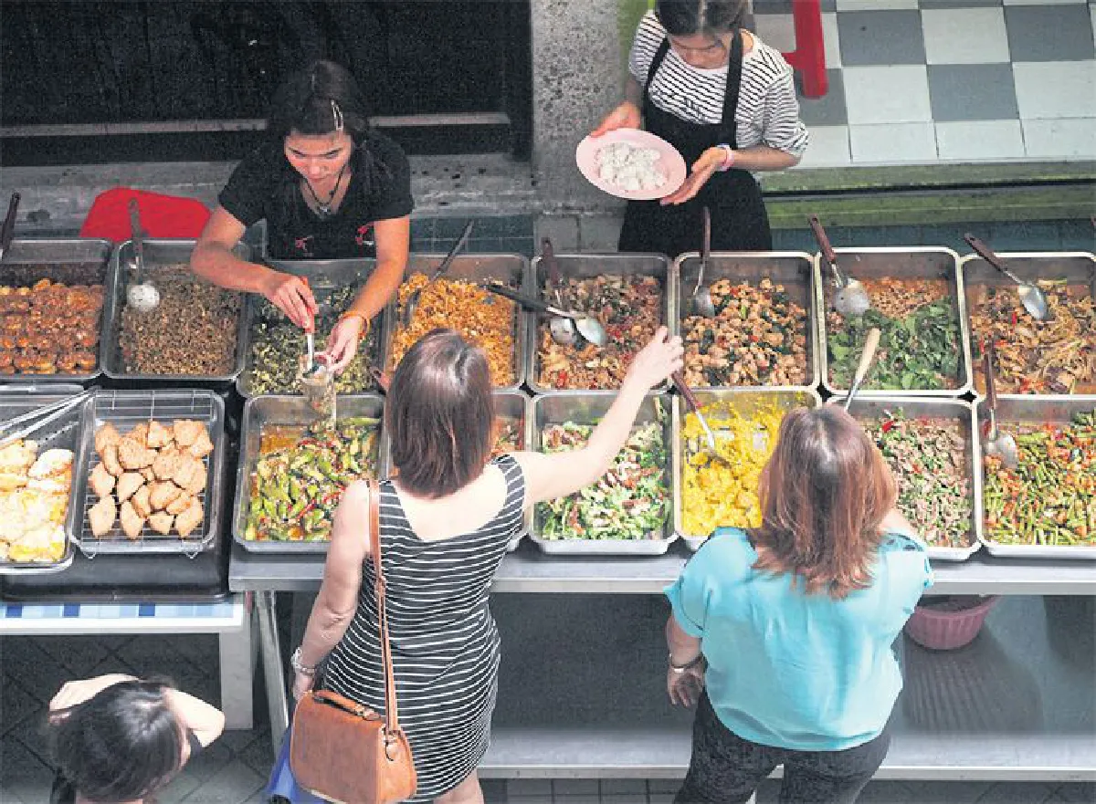 ในเงา ‘สตรีทฟู้ดเมืองกรุง’