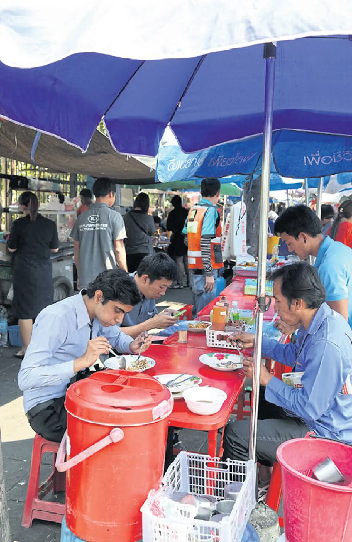 ในเงา ‘สตรีทฟู้ดเมืองกรุง’