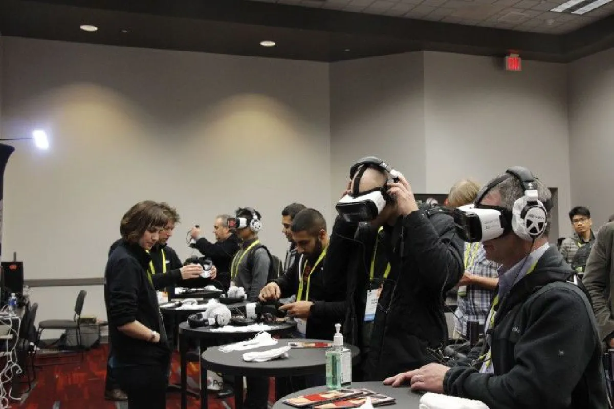 CES 2017 เปิดให้ผู้สนใจทดลองชม VR Porn