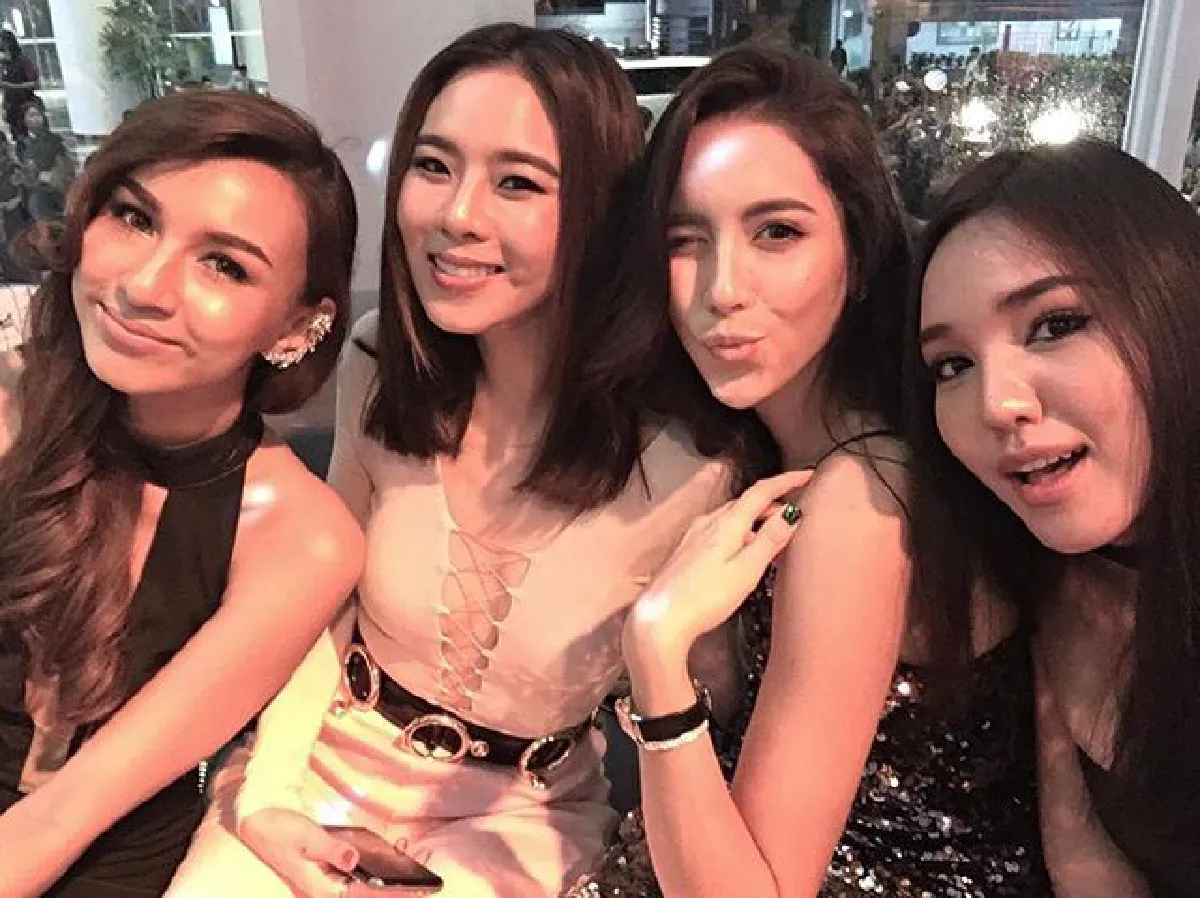 สวยเด็ดทุกนาง! คริส หอวัง ประชันแซ่บลูกสาวจากเดอะเฟซฯ