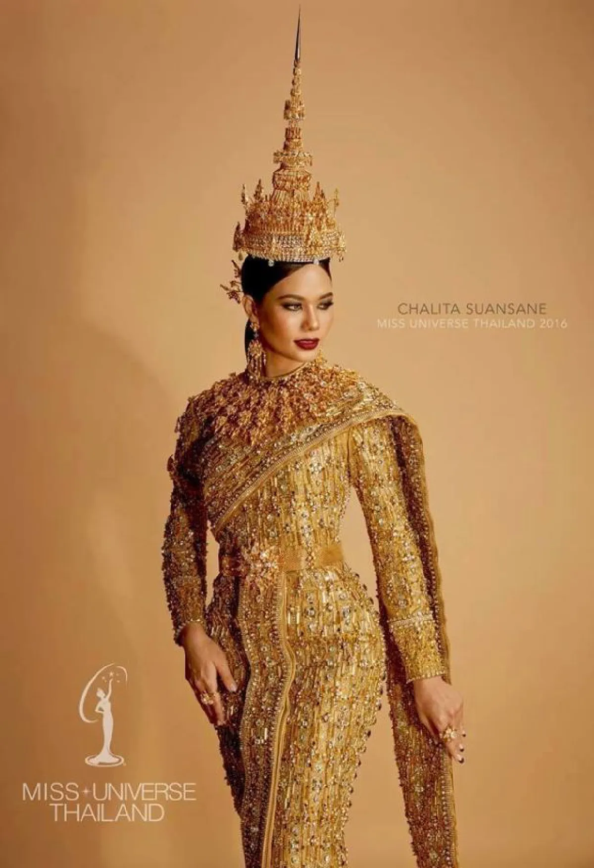 Miss Thailand's amazing costume