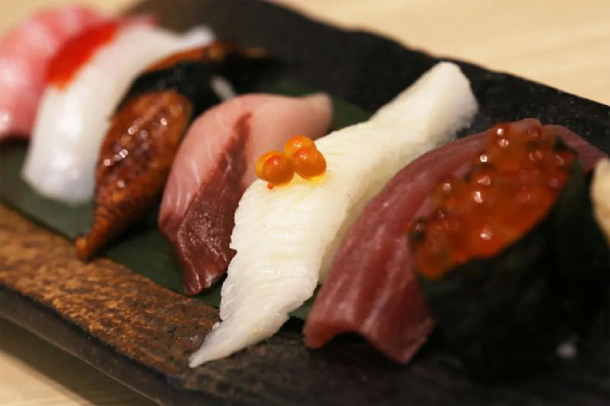 สนุกกับซูชิคำโปรด @ ซูชิ เด็น