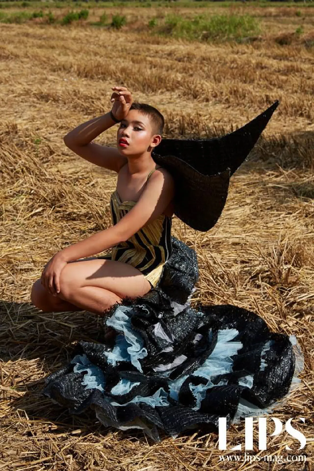 จัดเต็มทุกท่วงท่า..แฟชั่นบ้านนาสุดเก๋จาก กี้กี้จูโน่ และผองเพื่อน