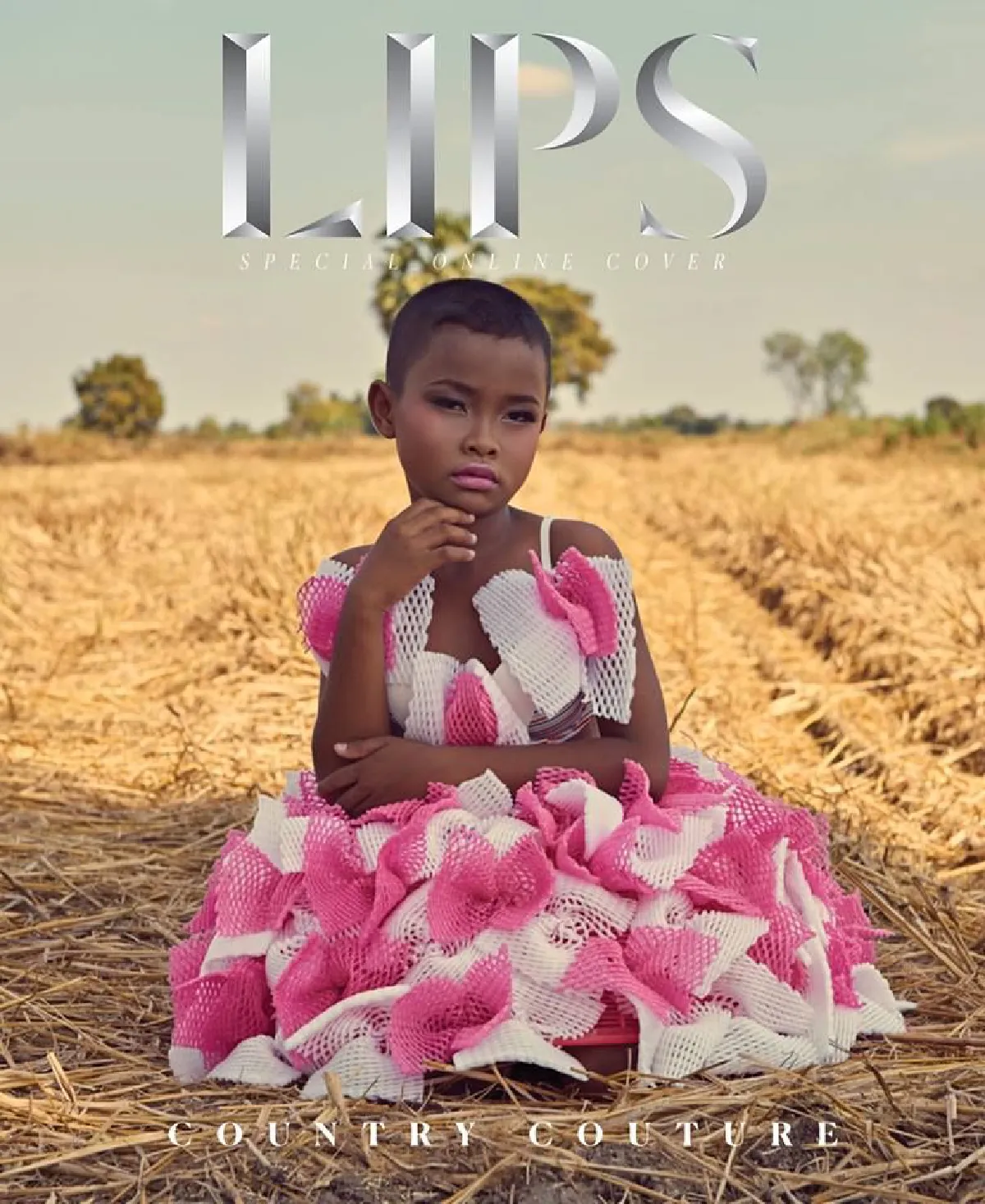 จัดเต็มทุกท่วงท่า..แฟชั่นบ้านนาสุดเก๋จาก กี้กี้จูโน่ และผองเพื่อน