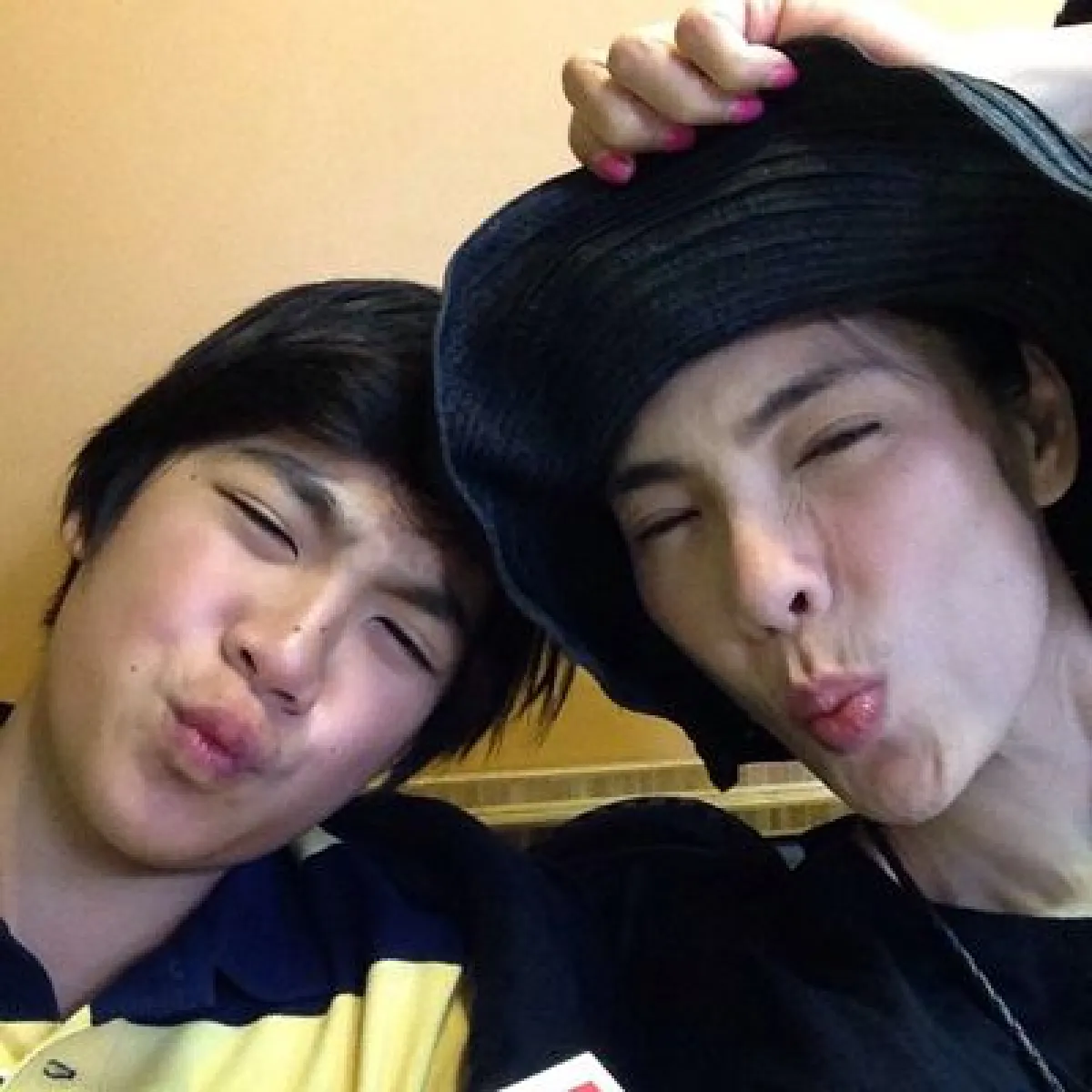 นึกว่าเป็นพี่สาวน้องเอม! อุ๋ย อาทิตยา ภรรยา ดู๋ สัญญา สวยหน้าเด็กมาก