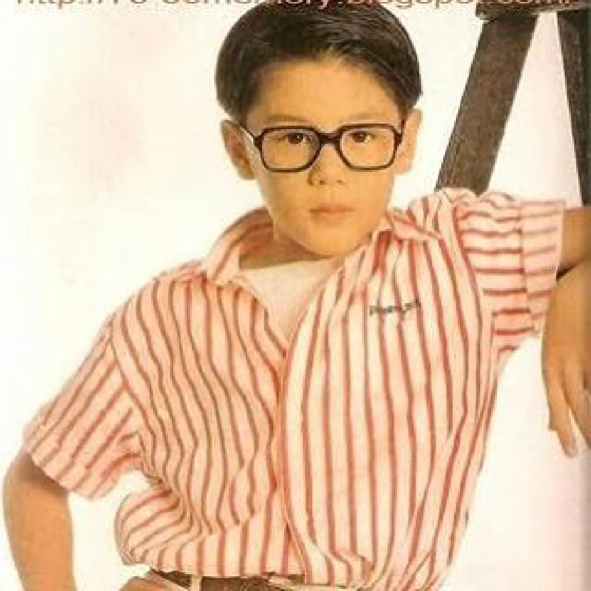 ฉายแววหล่อ 10 ภาพวัยเด็กดารา..โตมาเป็นพระเอกในดวงใจ