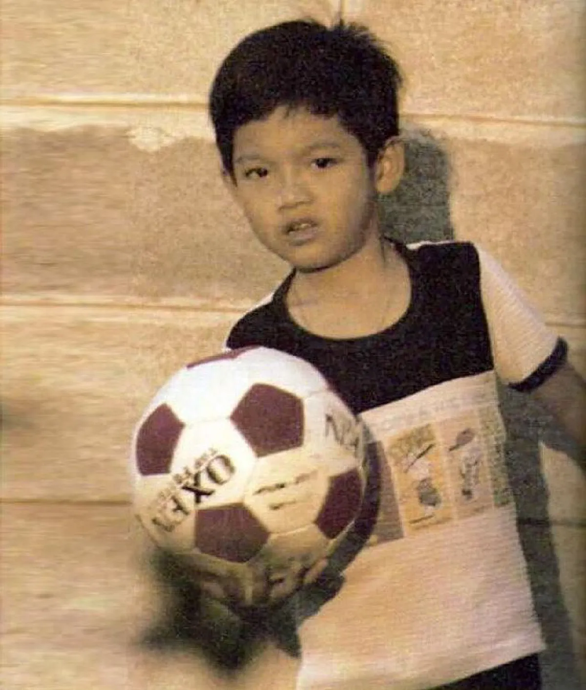 ฉายแววหล่อ 10 ภาพวัยเด็กดารา..โตมาเป็นพระเอกในดวงใจ