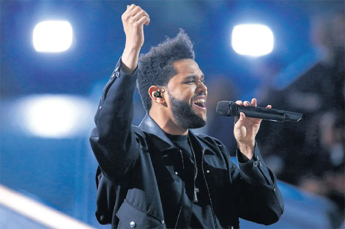 เดอะ วีคเอนด์ ดาวแห่งอาร์แอนด์บี/ป๊อป