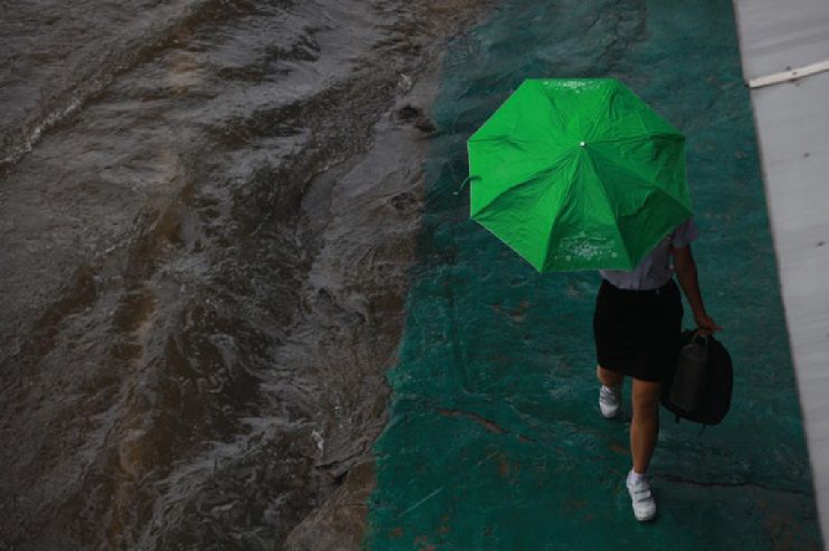 ภาคใต้ฝนตกต่อเนื่อง ตกหนักบางแห่ง ภาคใต้ฝนตกต่อเนื่อง ตกหนักบางแห่ง