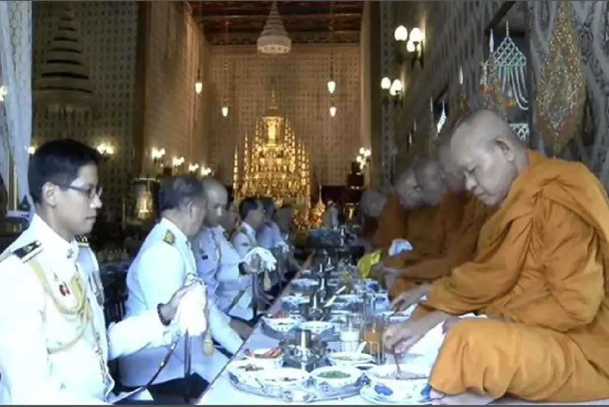 พระเจ้าอยู่หัวเสด็จพระราชพิธีสตมวารถวายพระบรมศพ