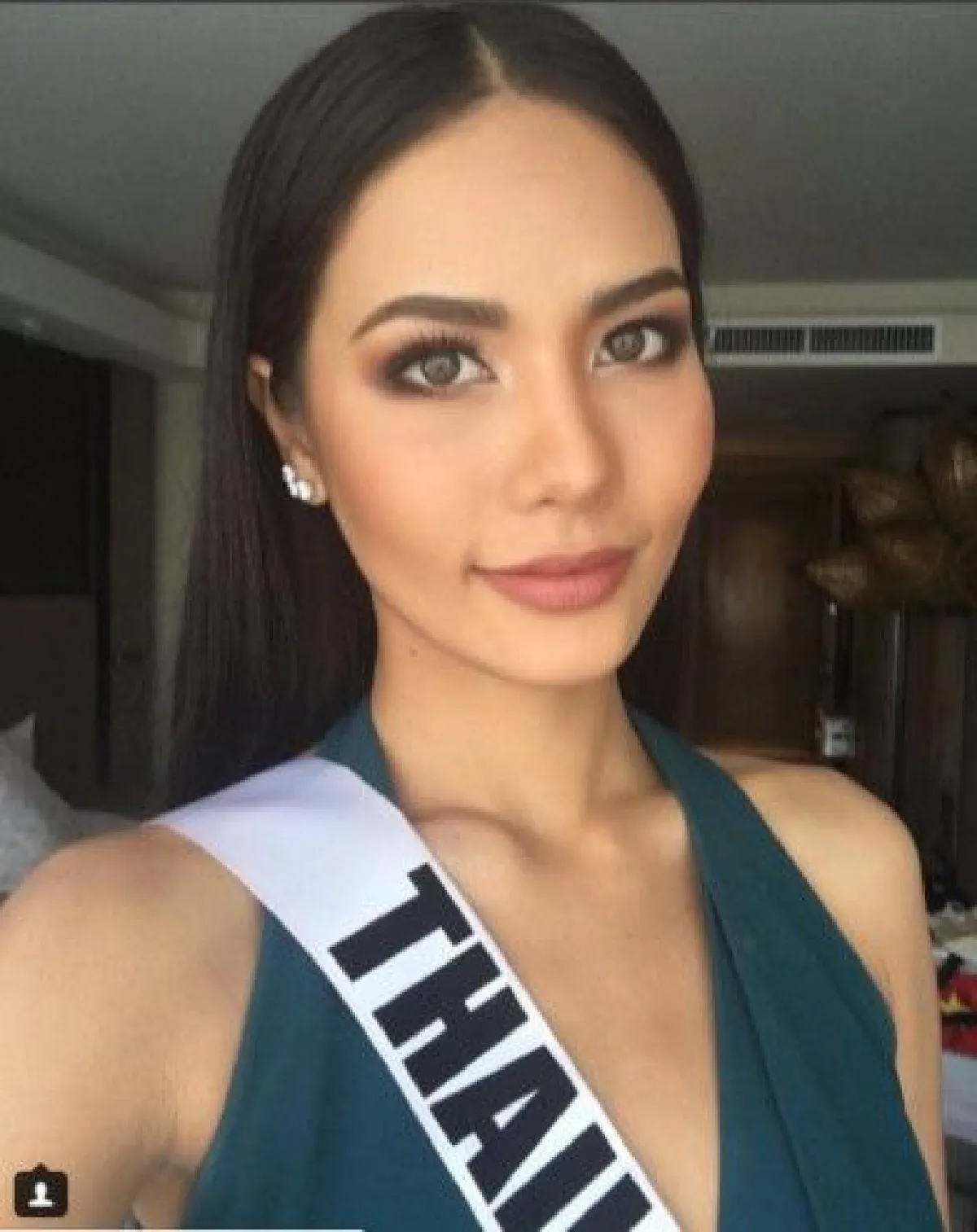 "น้ำตาล ชลิตา"โชว์กินแมลงในคลิปแนะนำตัว มิสยูนิเวิร์ส