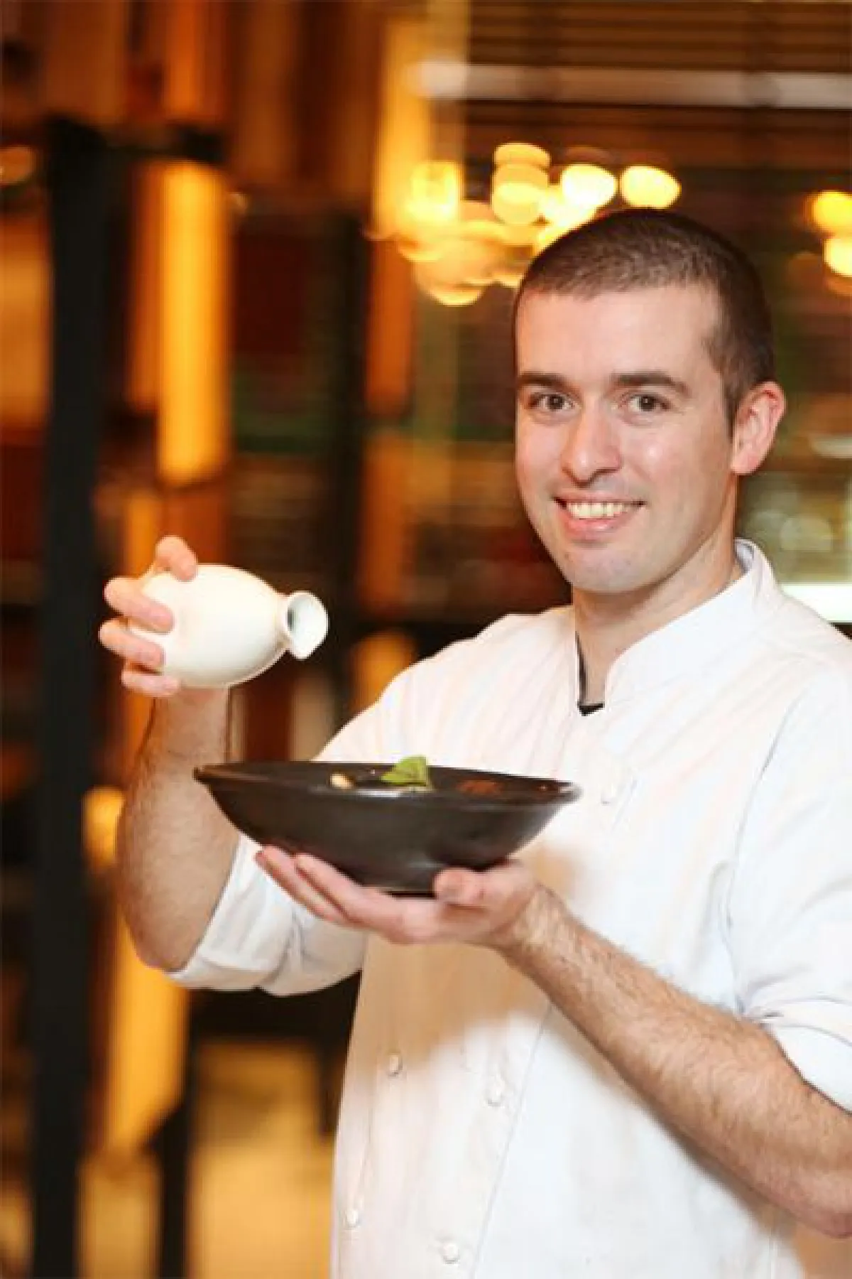 เอมิเลียโน วิกโนนี อัลวาเรลลอส เชฟอาหารสเปนสุดครีเอท