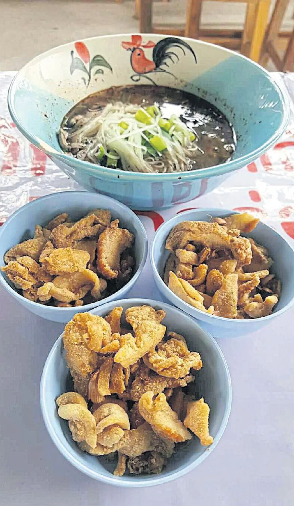 ก๋วยเตี๋ยวเรือ ป.ประทีป ร่มเกล้า ผ่านแล้วต้องแวะชิม