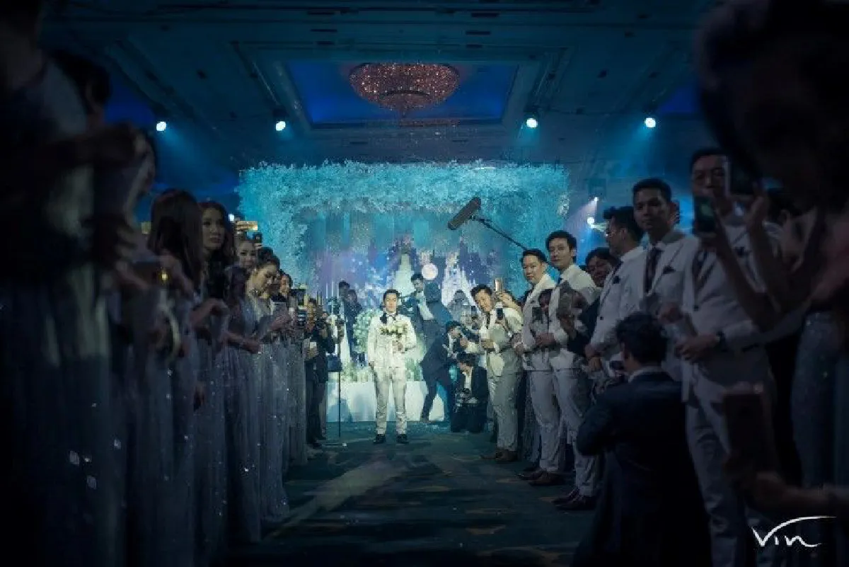 รวมภาพสุดอลัง! "เพชรจ้า-นิวเคลียร์" งานแต่งธีม Frozen